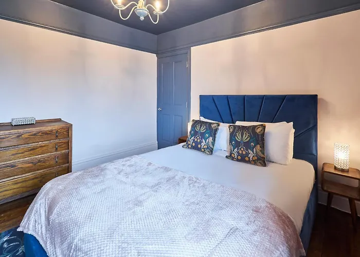 Host & Stay - Oliver\'S Den